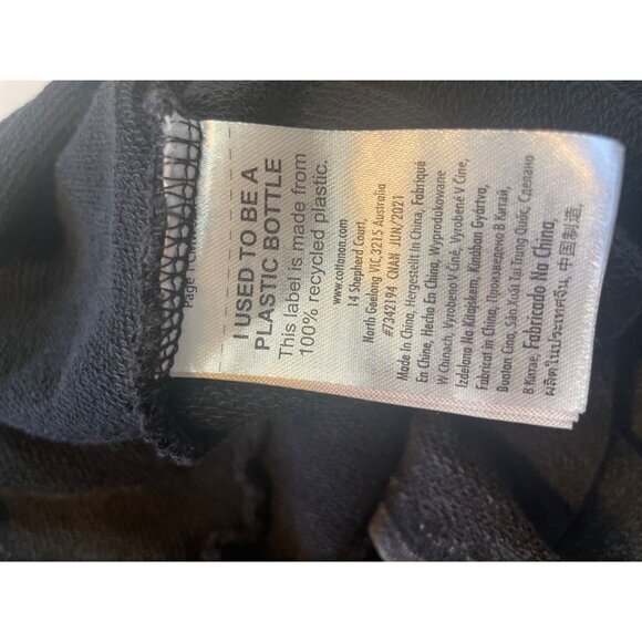 Vintage-Inspired Acid Wash Denim Dress With Long Sleeves & Pockets For Girls - Picture 8 of 11